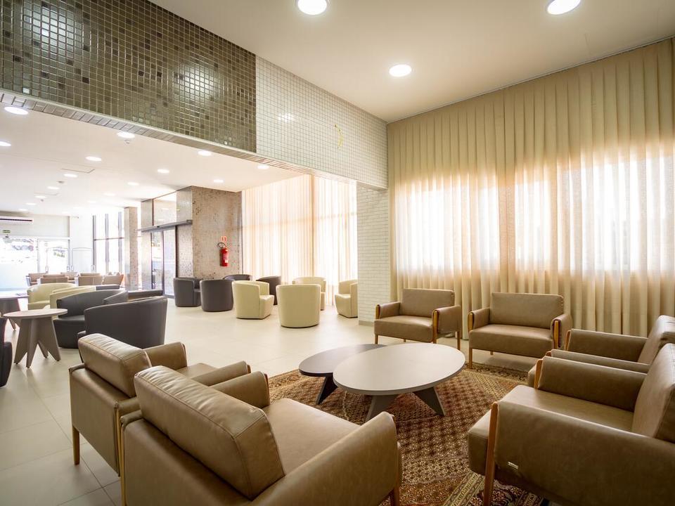 Hotel Confiance Barigui Куритиба Экстерьер фото