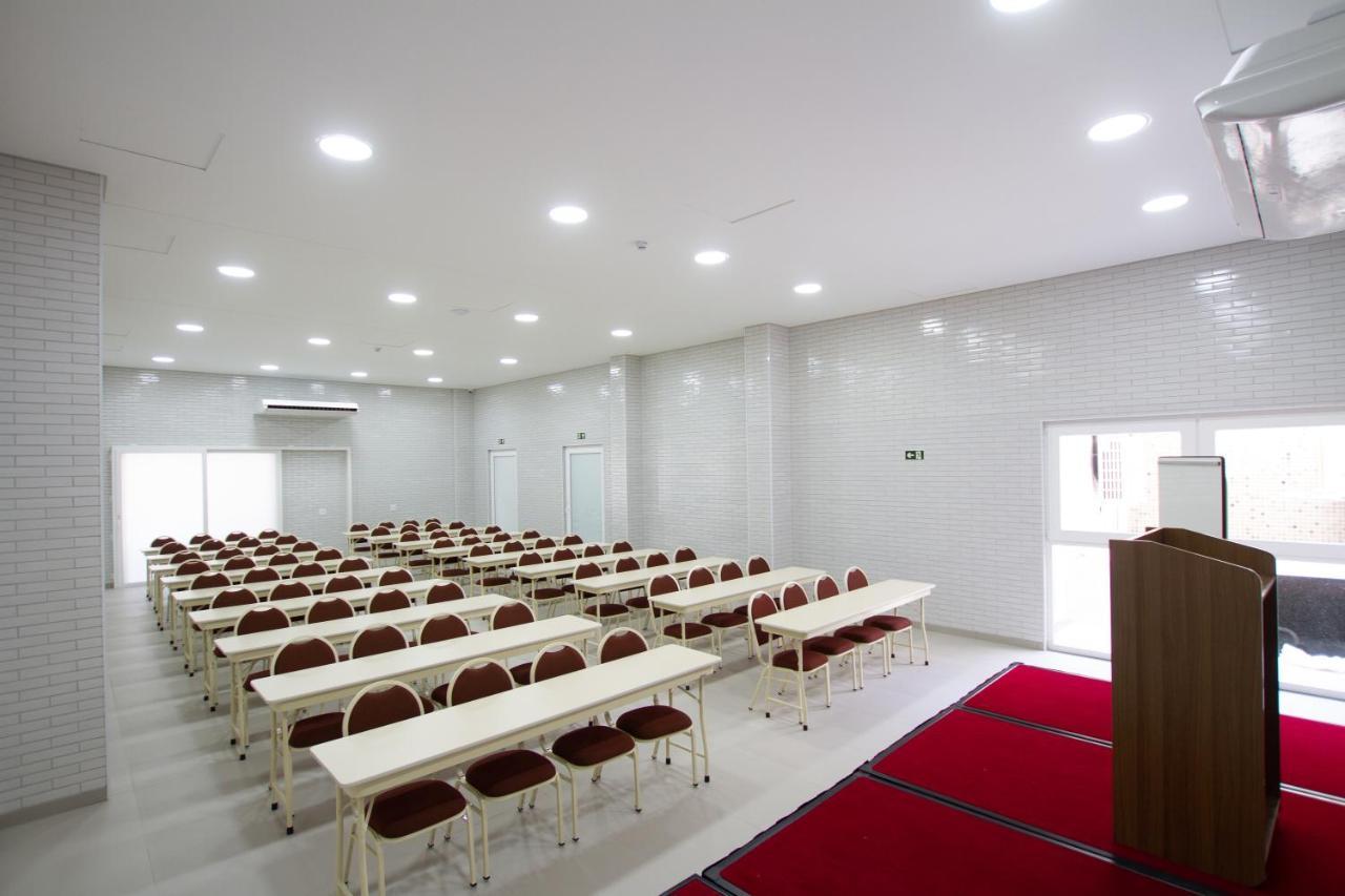 Hotel Confiance Barigui Куритиба Экстерьер фото